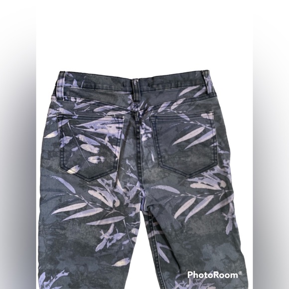 Free People Leaf Foliage Cropped Skinny Jeans Blue & Purple 27 w - Picture 9 of 9